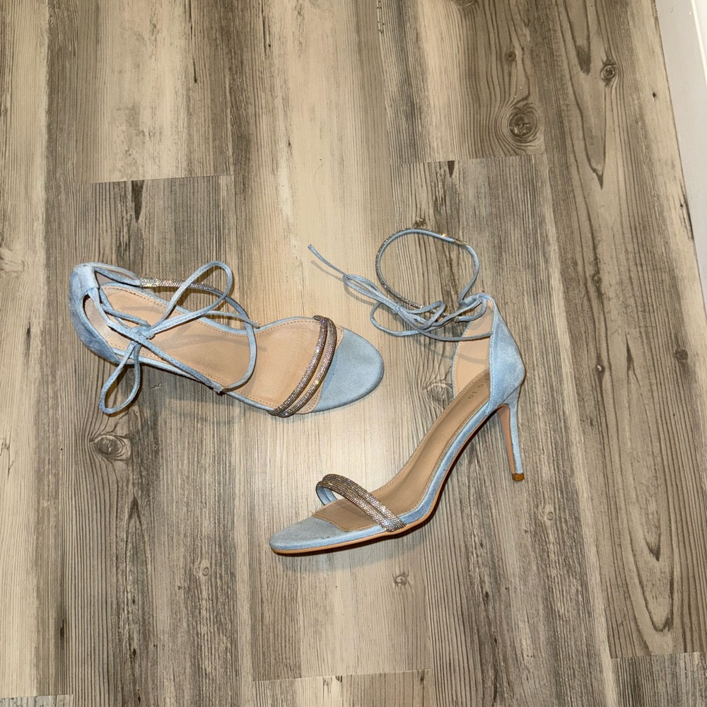 Chic Light Blue Lace-Up Heels